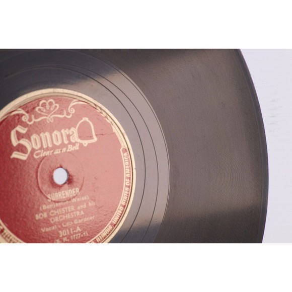 Bob Chester - Surrender / If You Were The Only Girl 1946 10" 78 rpm Record 3011 - Picture 7 of 16